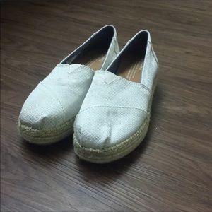 Toms Vegan Espedrilles💯 New